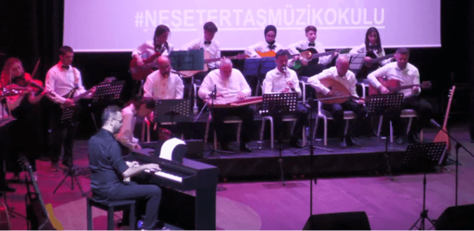 Orkestra